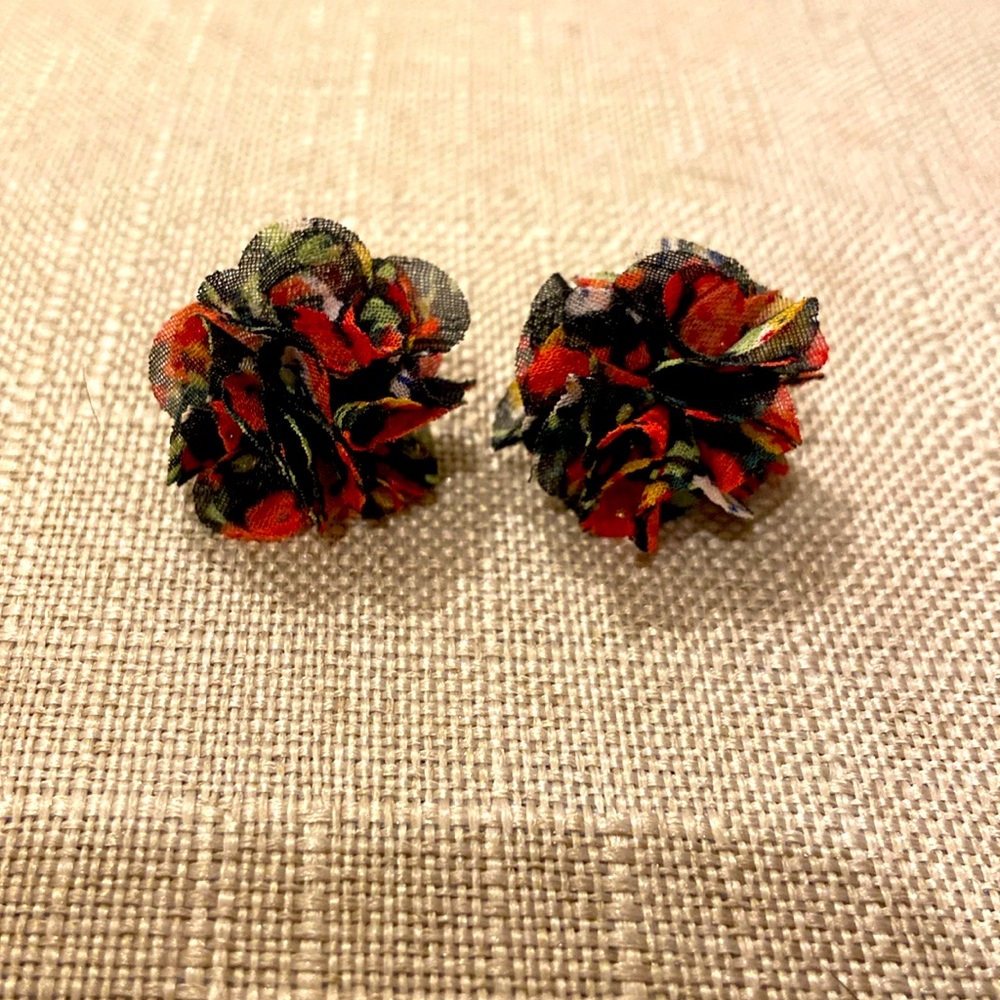 Cloth floral earrings